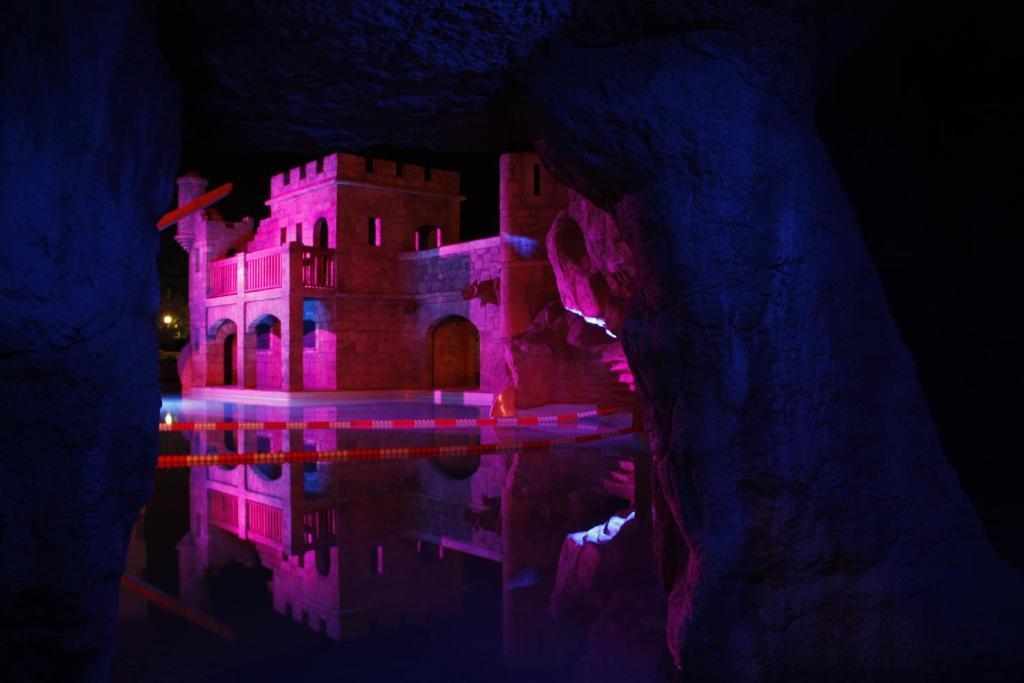 Pirates Village Santa Ponsa Εξωτερικό φωτογραφία