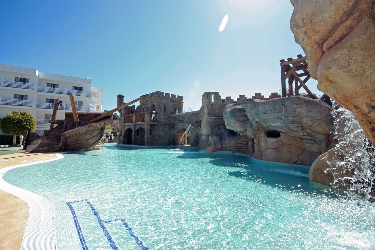 Pirates Village Santa Ponsa Εξωτερικό φωτογραφία